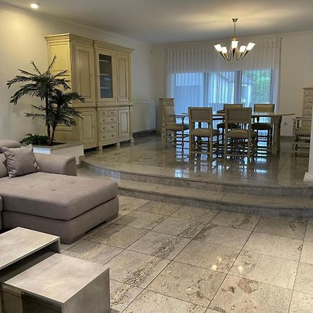 Vakantiewoning Villa 35 Maasmechelen Ngoại thất bức ảnh